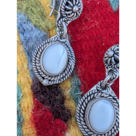 Sterling Silver Southwestern Mother of Pearl Earrings, Vintage Shell Earrings - Picture 8 of 9
